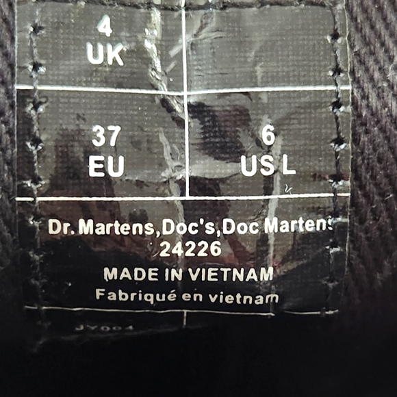 New Dr. Martens Cherry Red Air Wair Vegan RubOff 1460 Lace Up Boots - Picture 15 of 15